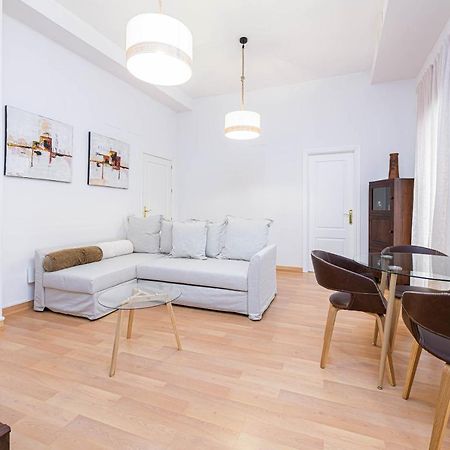Wintowinrentals Centrico, Elegante Y Silencioso Malaga Luaran gambar